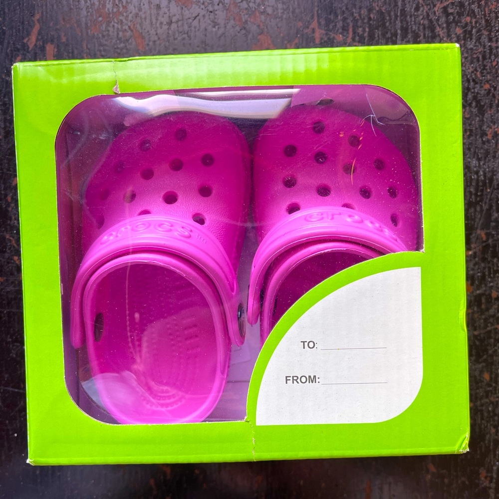 New Crocs Littles 💕